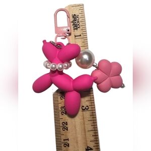 ​🎀 Matte Pink Balloon Dog Charm w/Pearls & Lt Pink Flower 🎀